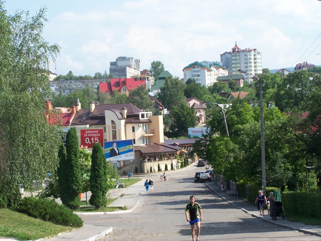 Truskavets,_Lviv_Oblast,_Ukraine,_82200_-_panoramio_(2)